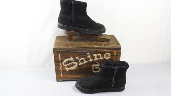 Cat & Jack Other - Cat & Jack F16751028 Girls Size 12 Black Lined Ankle Boots Non-Slip